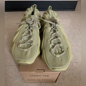 Yeezy 450 Resin
